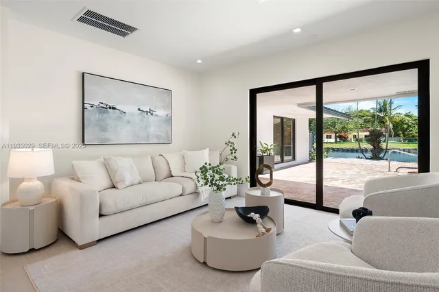 $17,000 | 10945 Southwest 75th Court, Pinecrest, FL 33156