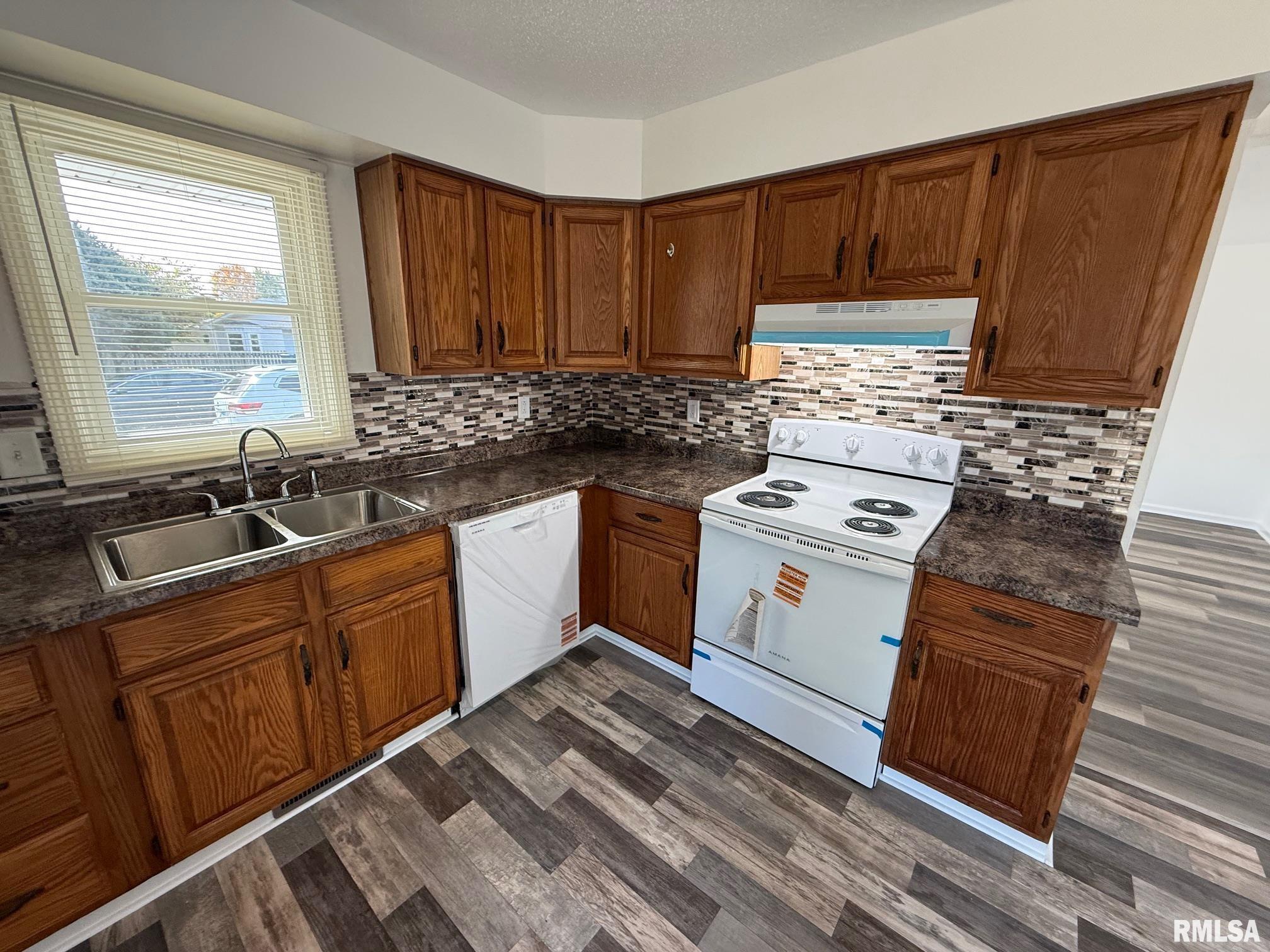 3017 Shadowfax Drive Springfield, IL 62707 - Photo 12 of 44