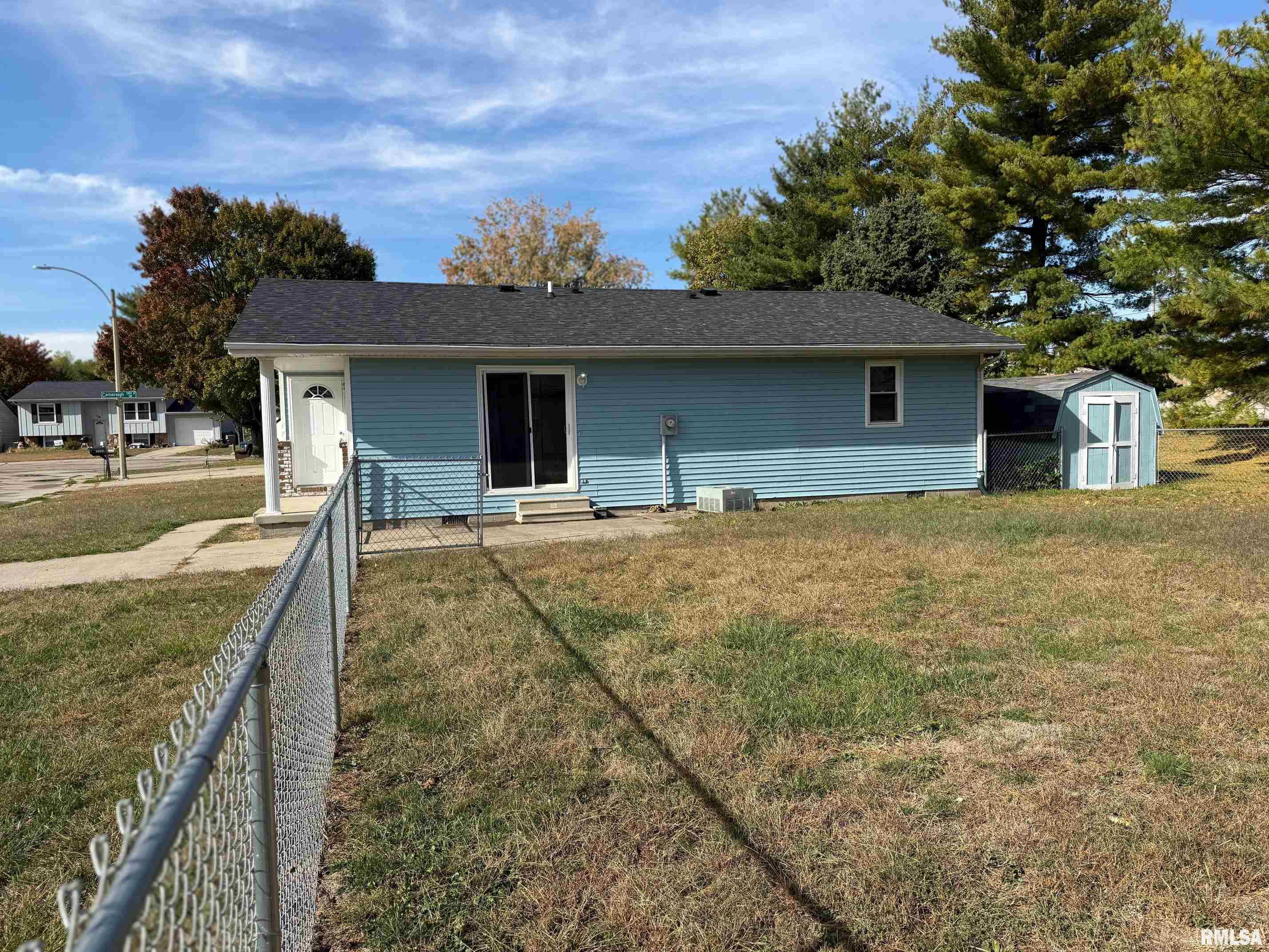 3017 Shadowfax Drive Springfield, IL 62707 - Photo 3 of 44