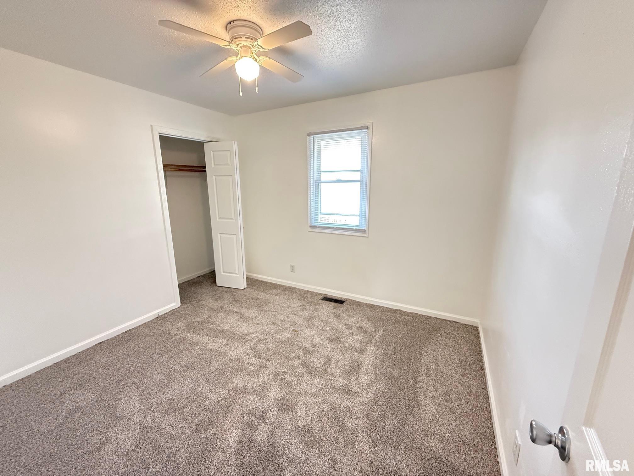3017 Shadowfax Drive Springfield, IL 62707 - Photo 35 of 44