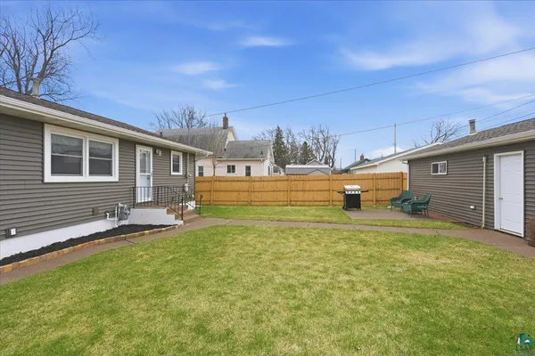 $295,000 | 1715 Maryland Avenue, Superior, WI 54880