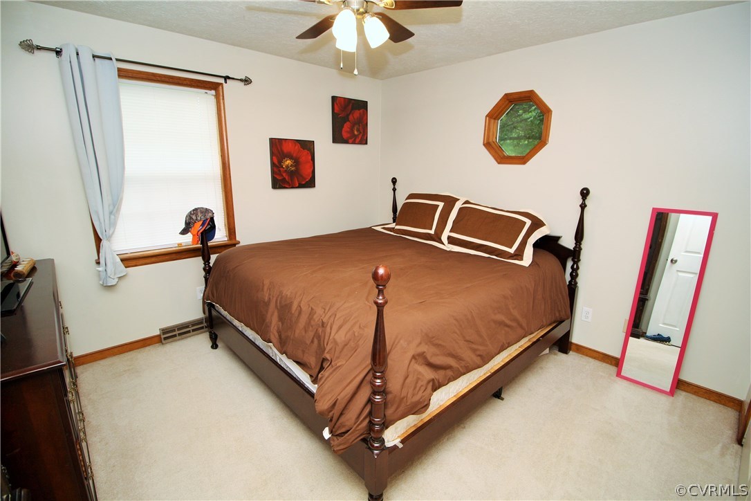 3132 Venter Road Aylett, VA 23009 - Photo 12 of 22 Gallery Image 12