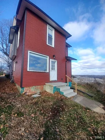 $144,000 | 215 North 3rd Street, Rockport, IN 47635