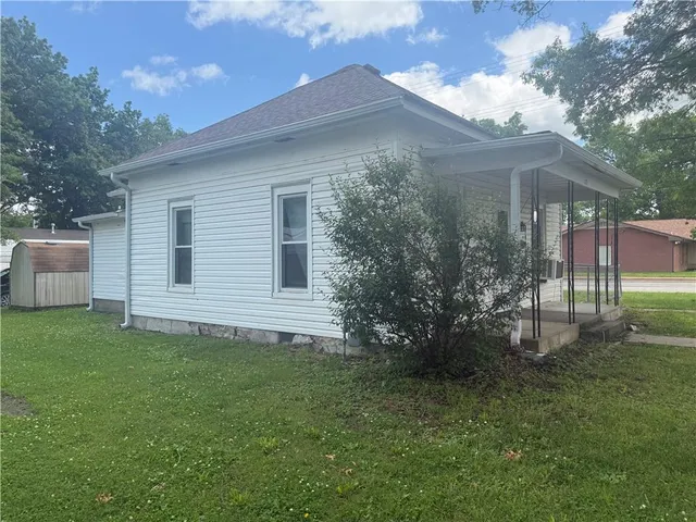 $65,000 | 122 South Butler Street, Erie, KS 66733