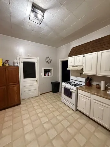 $65,000 | 122 South Butler Street, Erie, KS 66733