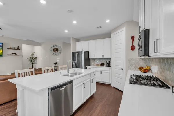 $345,000 | 1917 Canyon Live Oak Street, Conroe, TX 77304