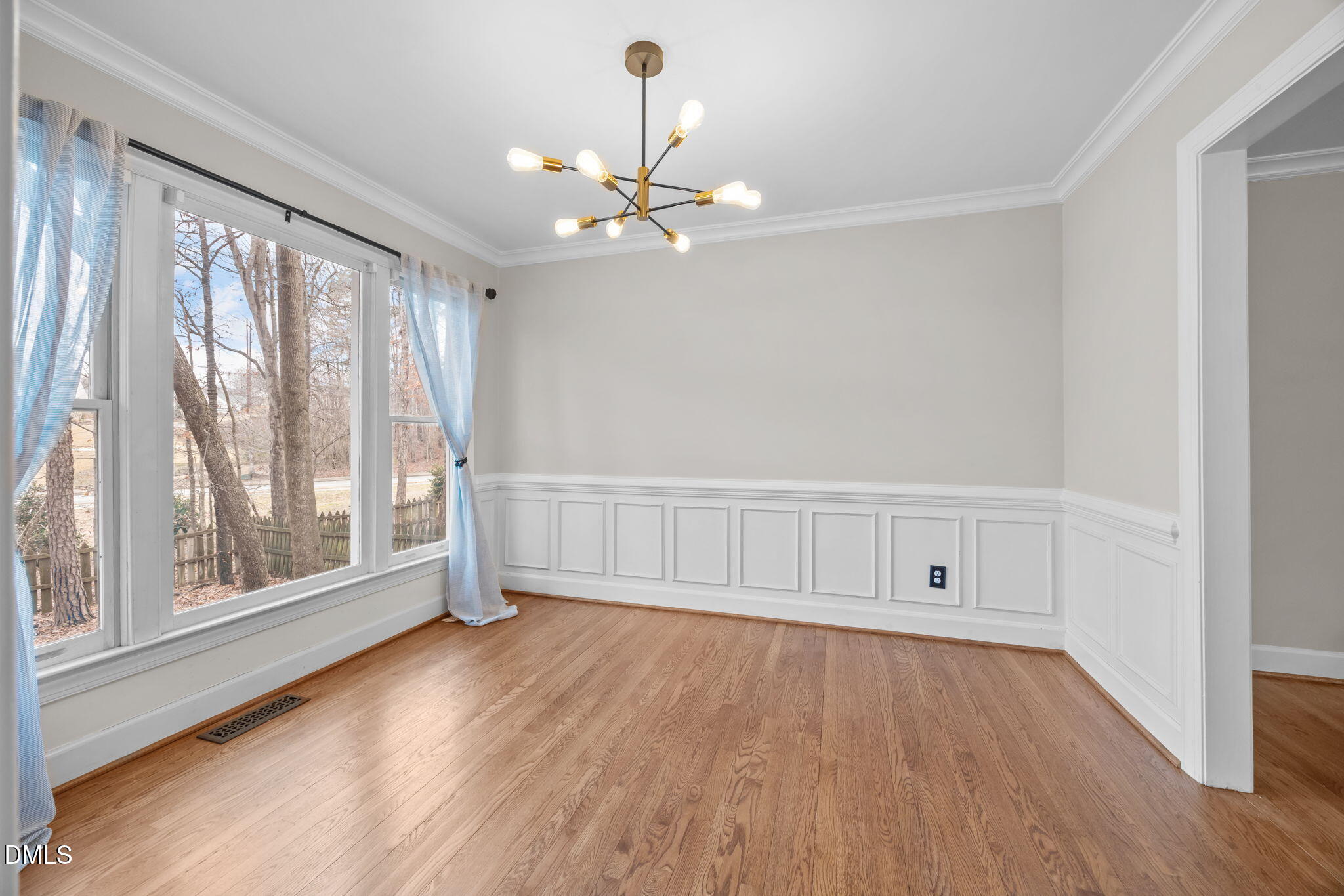 4713 Forest Highland Drive Raleigh, NC 27604 - Photo 9 of 38 27-web-or-mls-IMG_4168