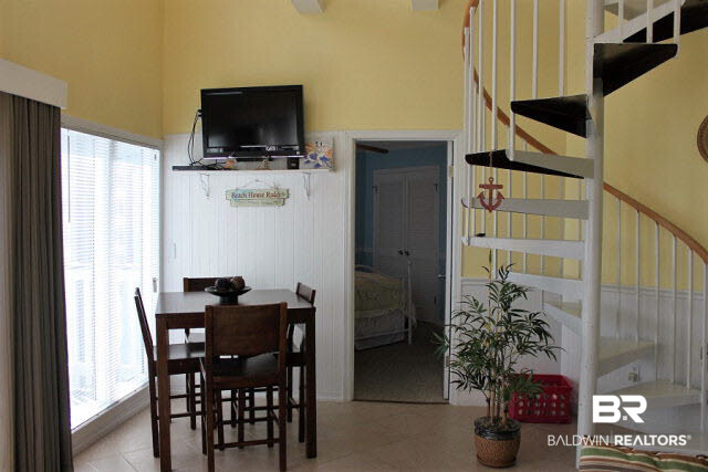 497 Plantation Road, Unit 1355 Gulf Shores, AL 36542 - Photo 13 of 31 Dining