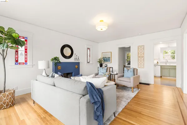 $750,000 | 1741 Derby Street, Berkeley, CA 94703