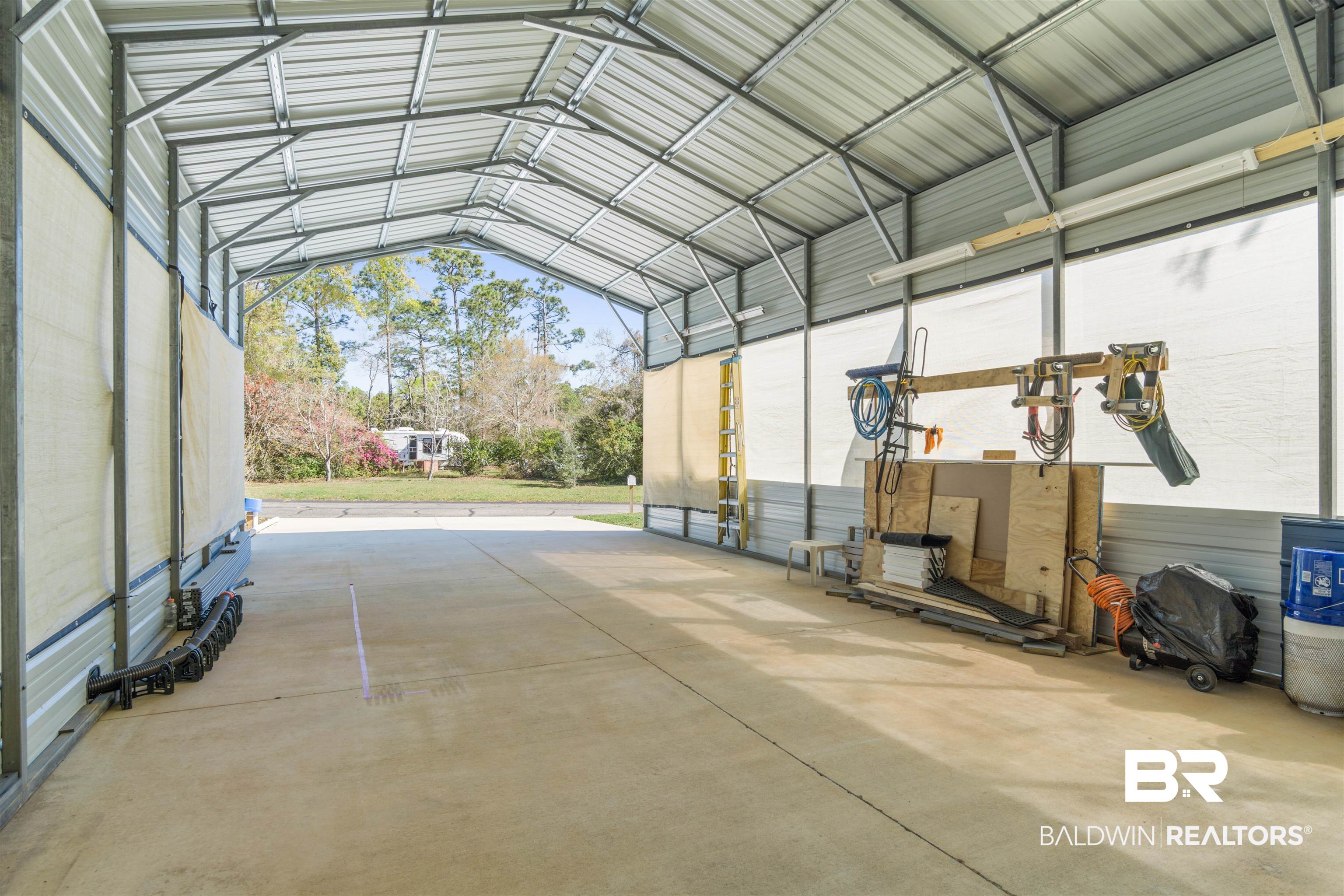 76 Defuniak Loop Lillian, AL 36549 - Photo 5 of 15