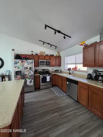 $2,700 | 6778 East Eagle Crest Drive, Flagstaff, AZ 86004