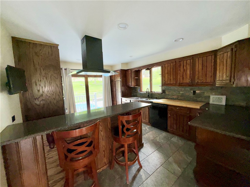 725 Litchfield Road Sayre, PA 18840 - Photo 14 of 40