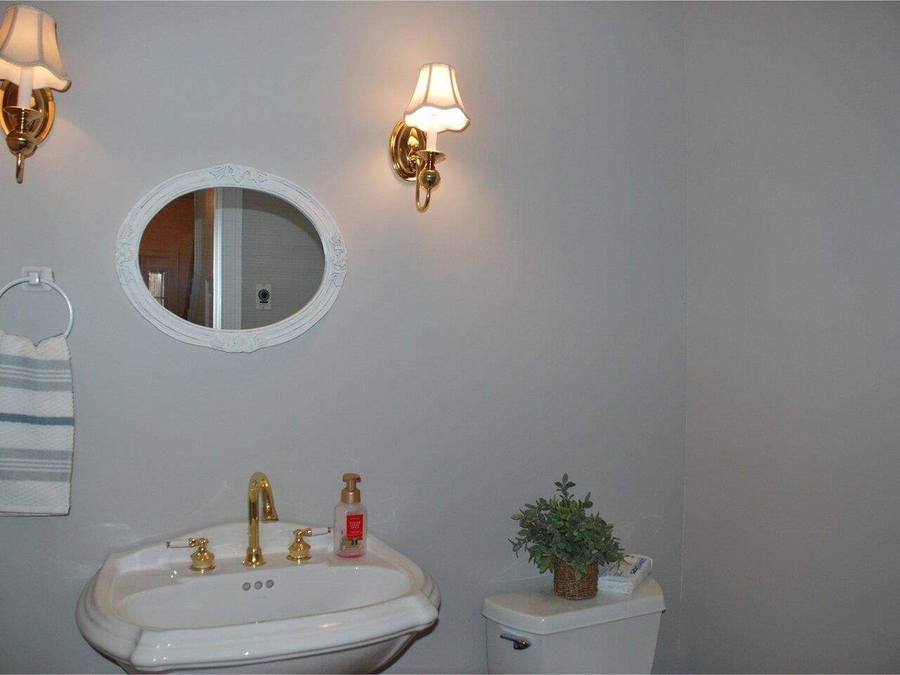 563 Golf Course Road South Burlington, VT 05403 - Photo 24 of 39