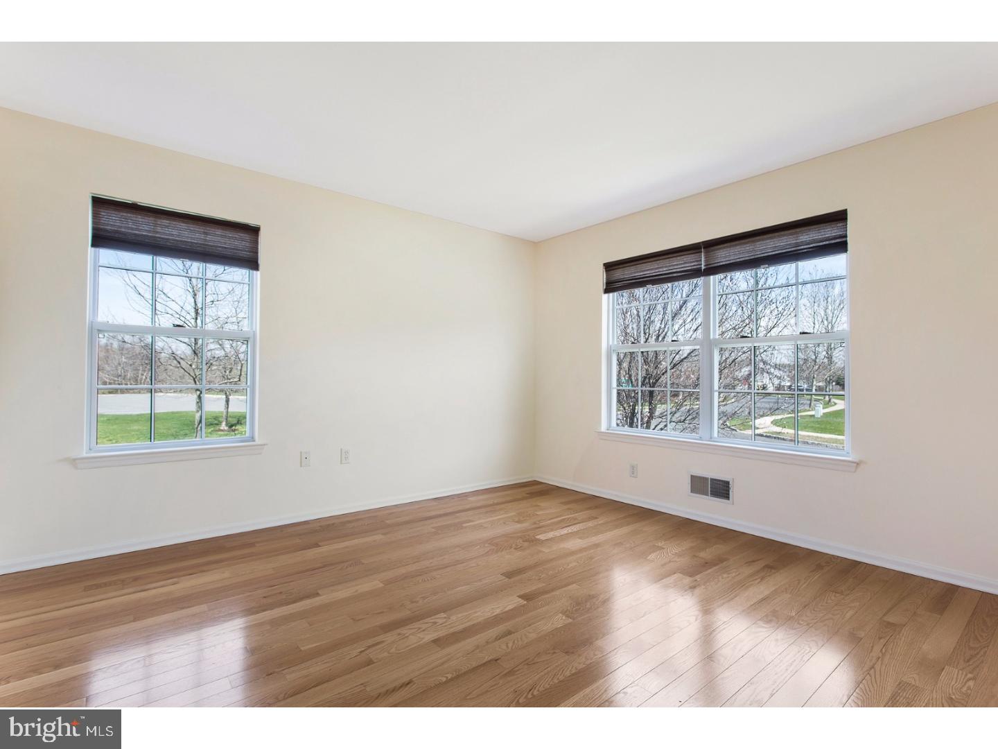 2 Canoe Road Lawrence Township, NJ 08648 - Photo 6 of 25