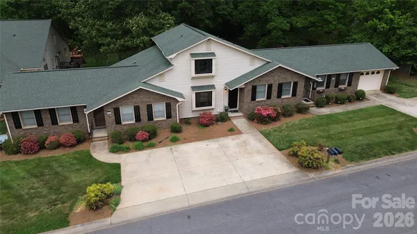 $254,000 | 182 Calvin Street, Troutman, NC 28166