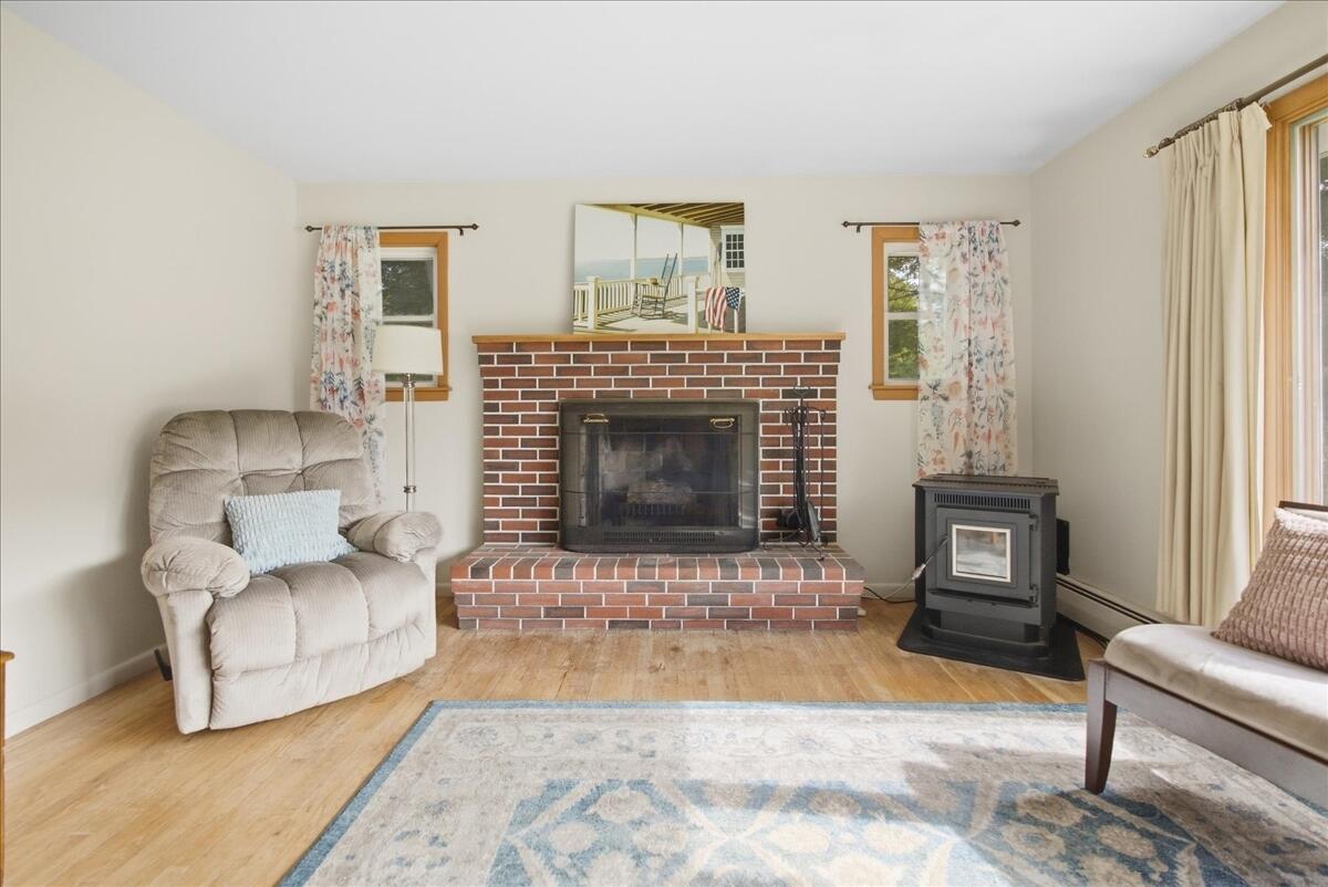 49 Mayfield Road Auburn, ME 04210 - Photo 19 of 65 22-03_Living Room 03