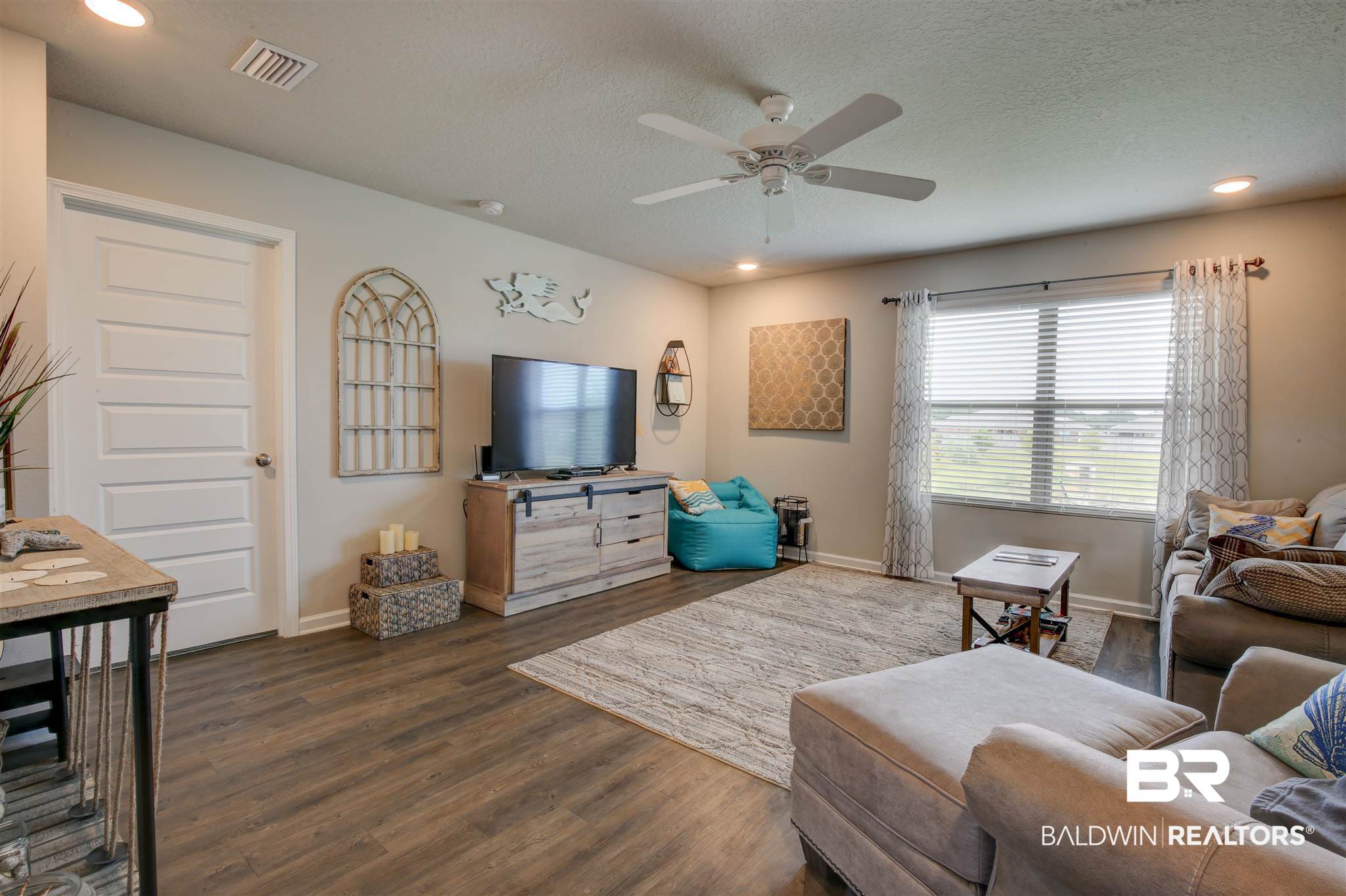 8333 Irwin Loop Daphne, AL 36526 - Photo 6 of 23
