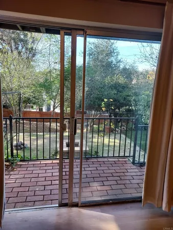 $1,600 | 11015 Dutton Drive, La Mesa, CA 91941