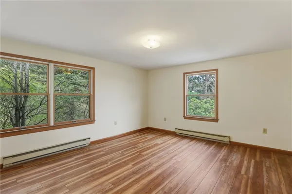 $499,000 | 100 Lakeview Avenue, Dix, NY 14891