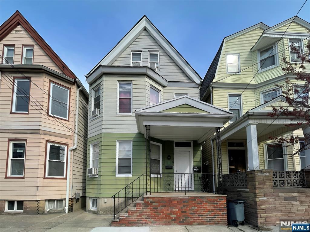 16 Ann Street, Unit 2 Harrison, NJ 07029 - Photo 1 of 8