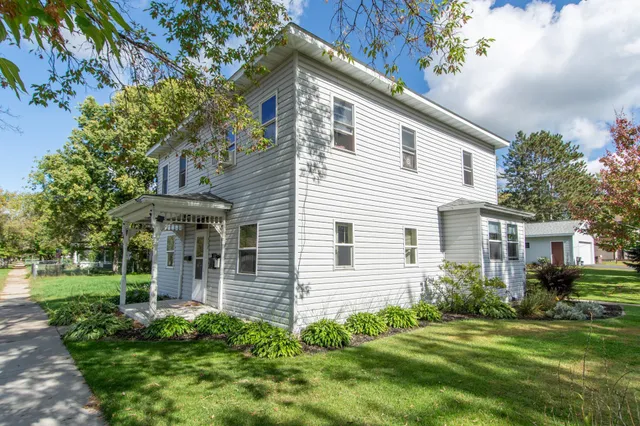 $234,900 | 402 2nd Avenue Northeast, Brainerd, MN 56401