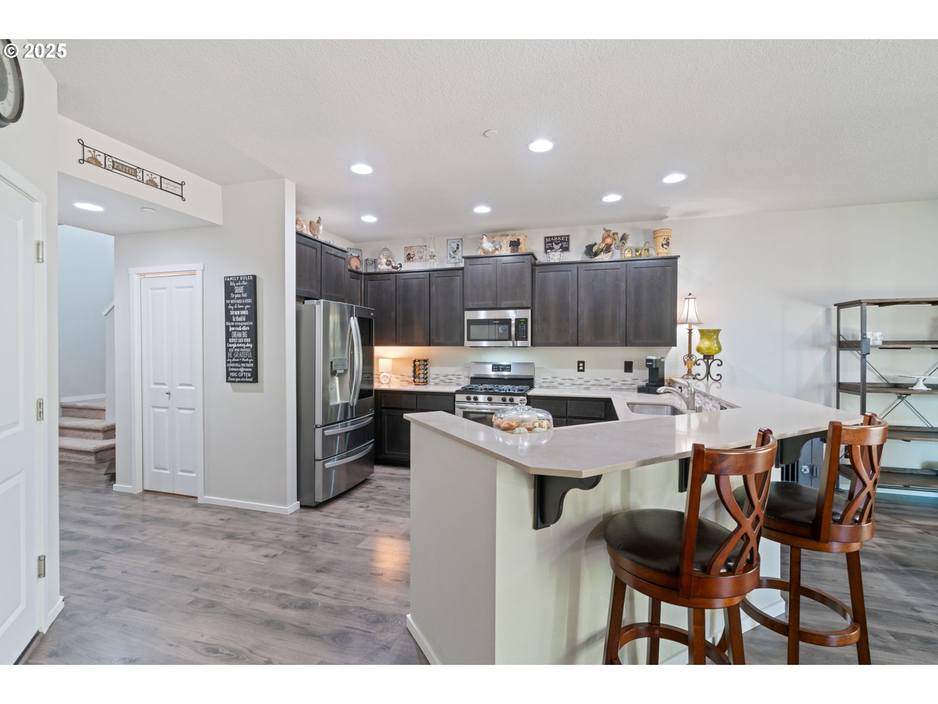 1707 Northeast 37th Avenue Camas, WA 98607 - Photo 12 of 44 a kitchen with a table and chairs