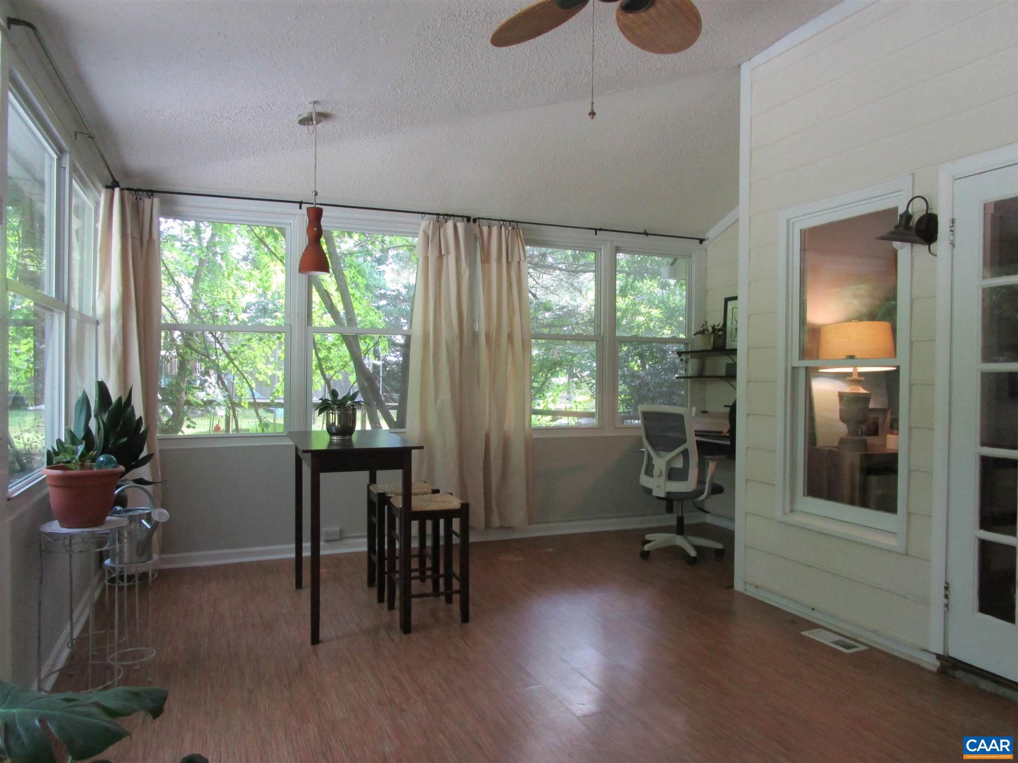 2414 Larkwood Road Henrico, VA 23294 - Photo 16 of 53