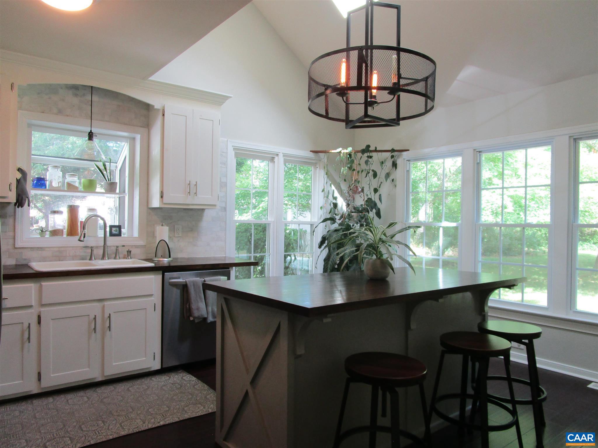 2414 Larkwood Road Henrico, VA 23294 - Photo 33 of 53