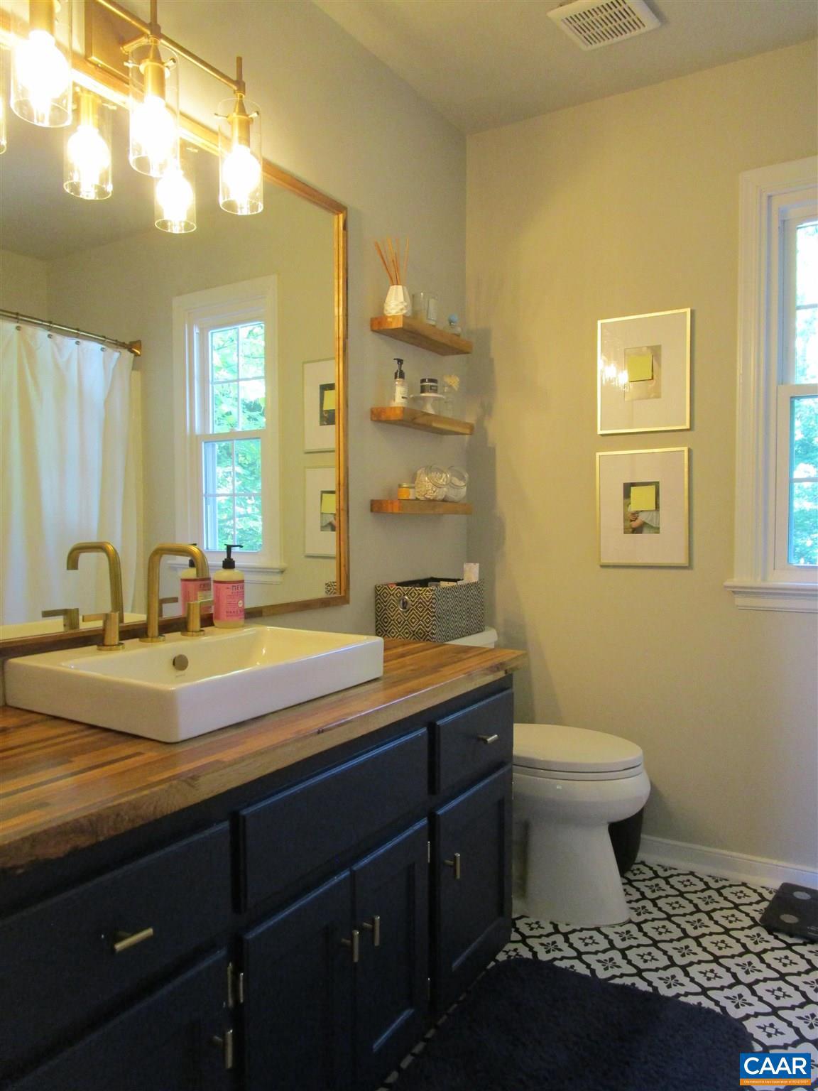 2414 Larkwood Road Henrico, VA 23294 - Photo 47 of 53
