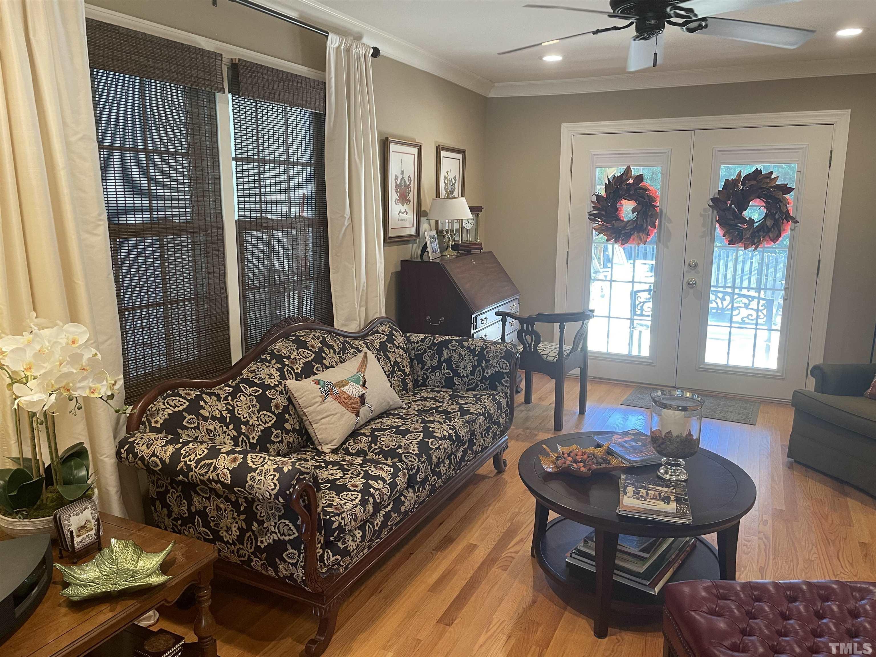 602 Southeast Maynard Road Cary, NC 27511 - Photo 4 of 25 Gallery Image 4