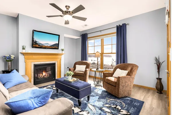 $439,000 | 4100 Spring Street, Unit 310, Spring Park, MN 55384