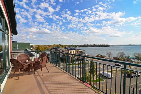 $439,000 | 4100 Spring Street, Unit 310, Spring Park, MN 55384