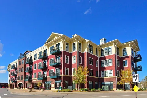 $439,000 | 4100 Spring Street, Unit 310, Spring Park, MN 55384