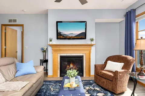 $439,000 | 4100 Spring Street, Unit 310, Spring Park, MN 55384