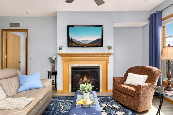 $439,000 | 4100 Spring Street, Unit 310, Spring Park, MN 55384