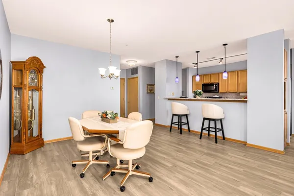 $439,000 | 4100 Spring Street, Unit 310, Spring Park, MN 55384