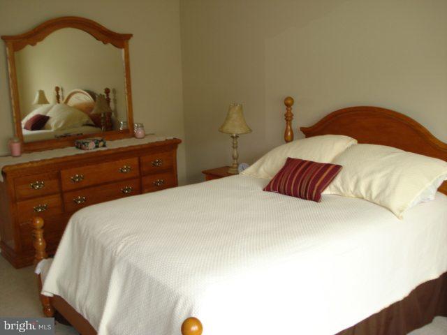 102 Oaklea Road Harrisburg, PA 17110 - Photo 7 of 8 Gallery Image 7
