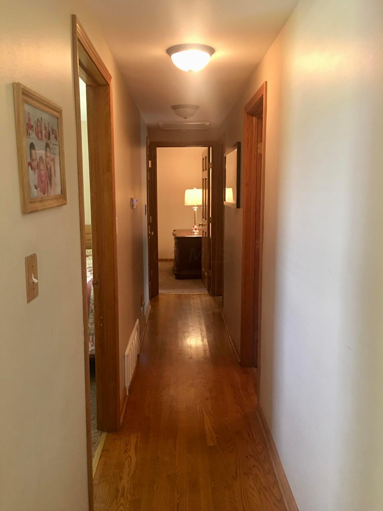 4331 Ethel Road Obetz, OH 43207 - Photo 13 of 19