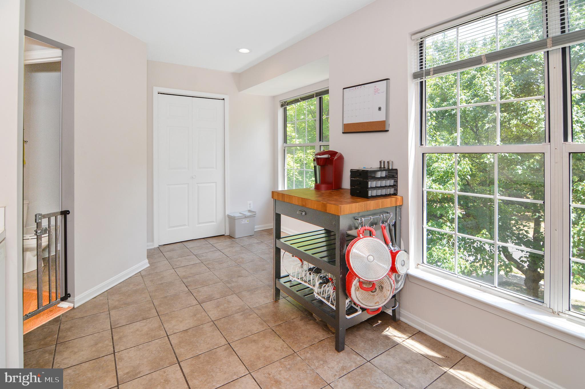 2186 Commissary Circle Odenton, MD 21113 - Photo 17 of 35