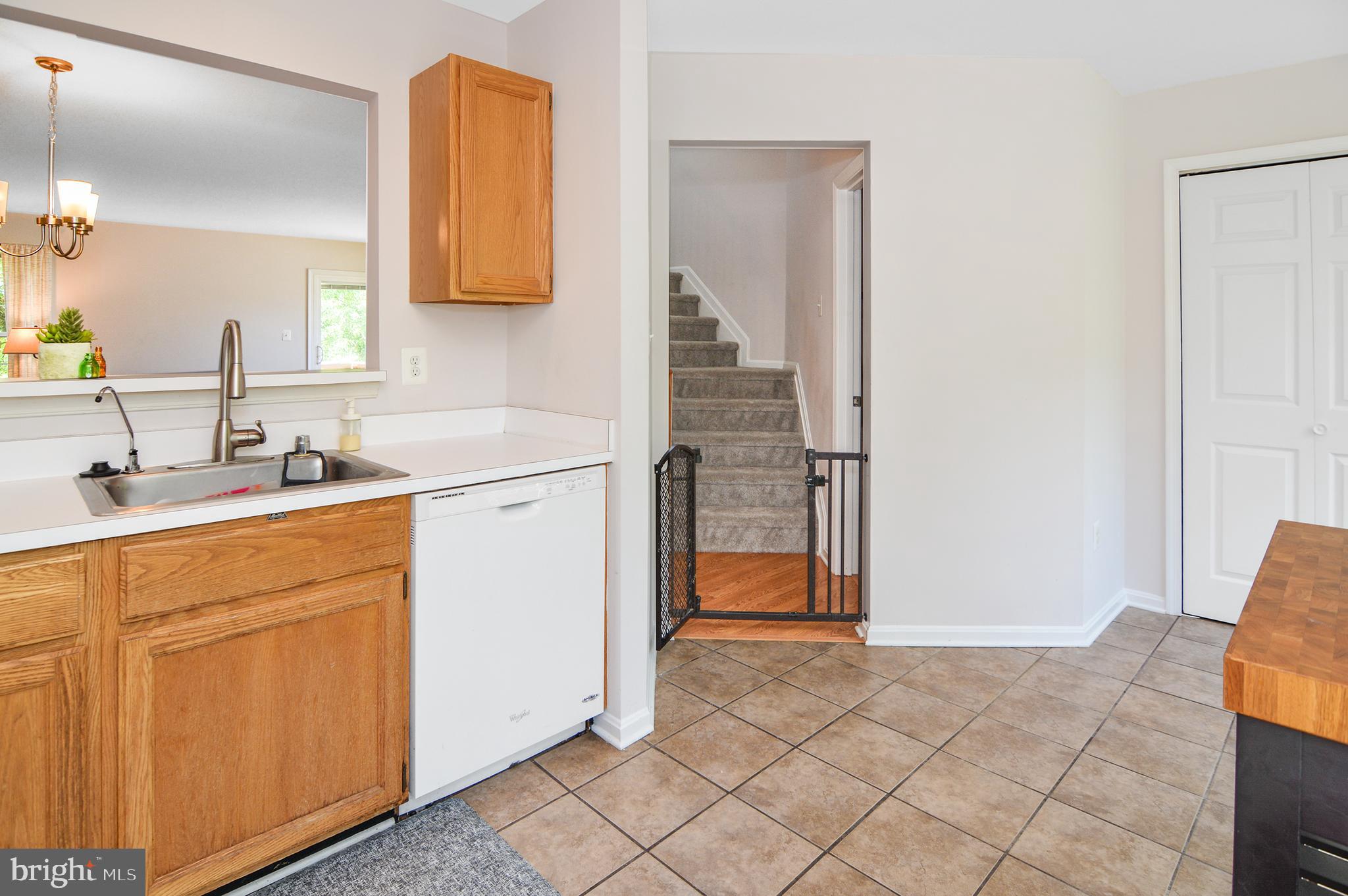 2186 Commissary Circle Odenton, MD 21113 - Photo 19 of 35