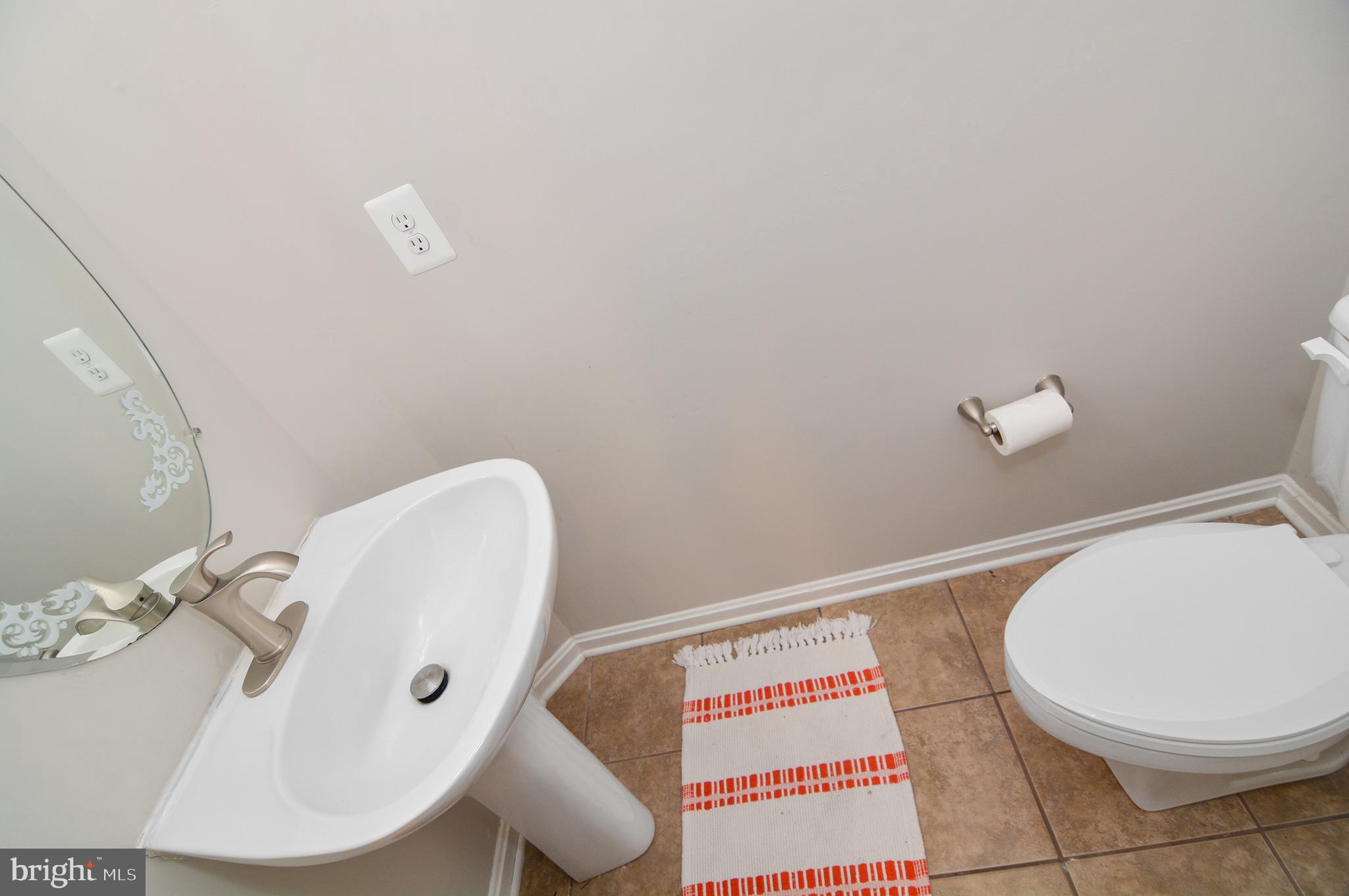 2186 Commissary Circle Odenton, MD 21113 - Photo 7 of 35