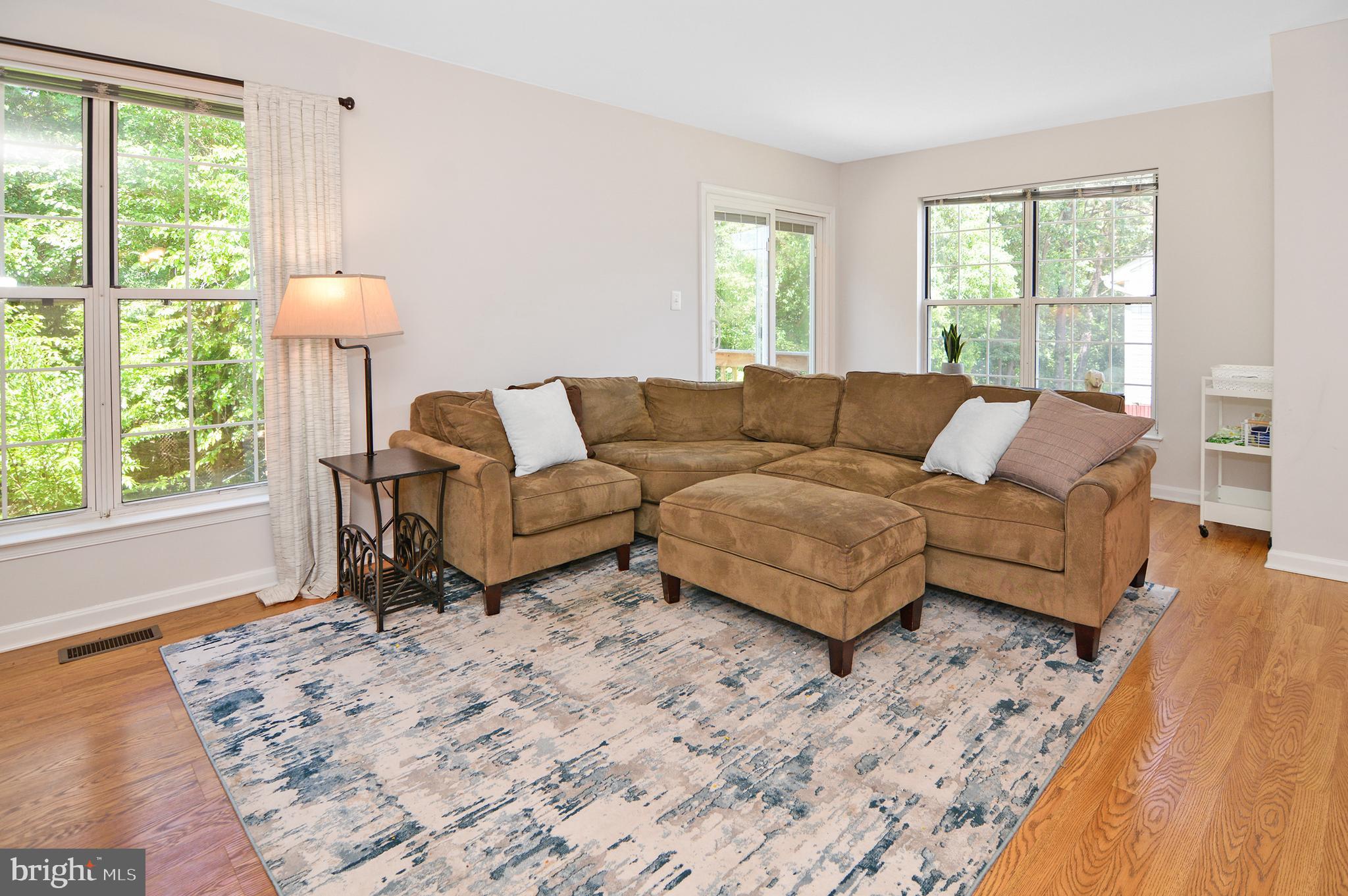 2186 Commissary Circle Odenton, MD 21113 - Photo 8 of 35 Family Room