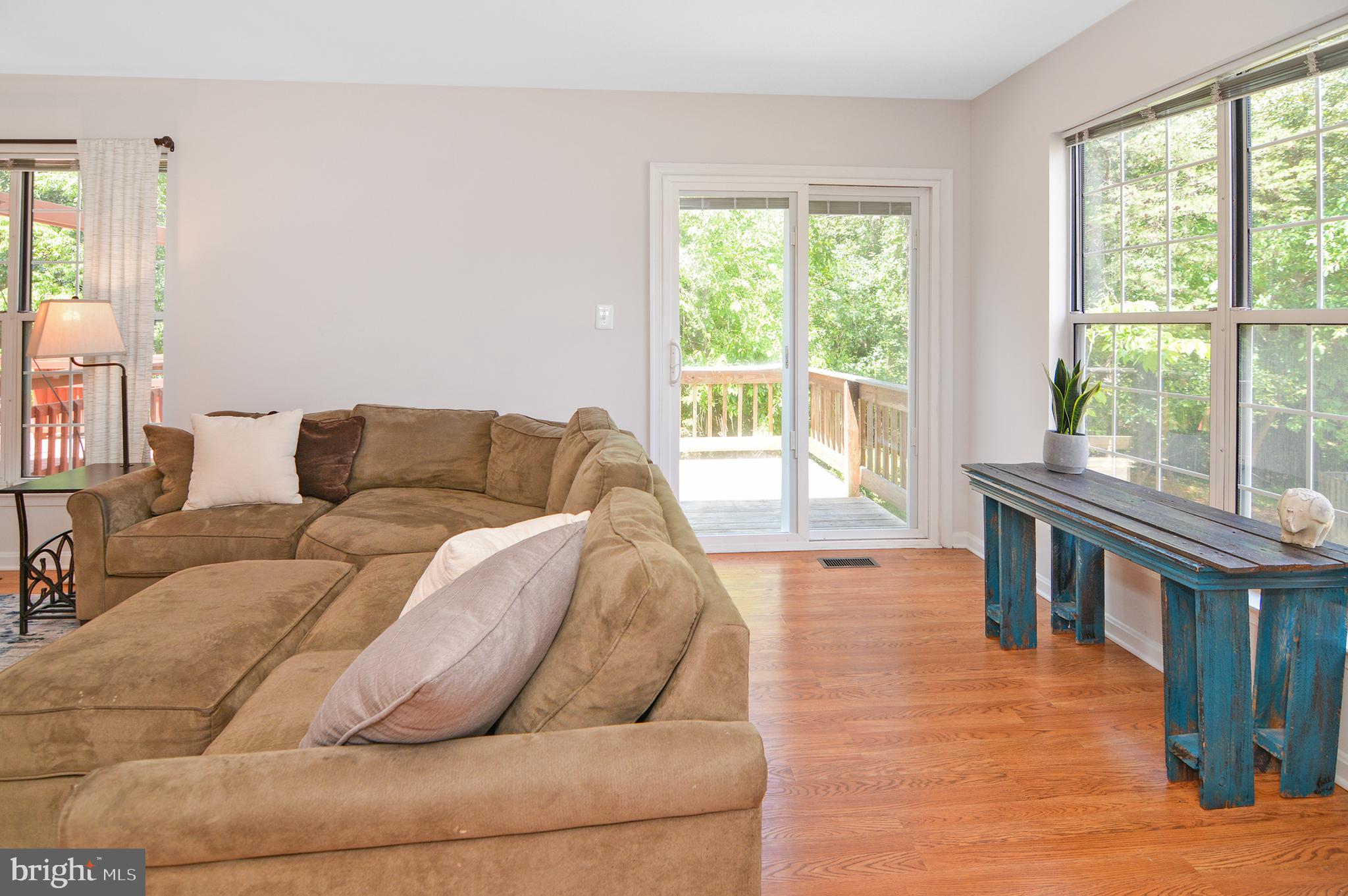 2186 Commissary Circle Odenton, MD 21113 - Photo 9 of 35