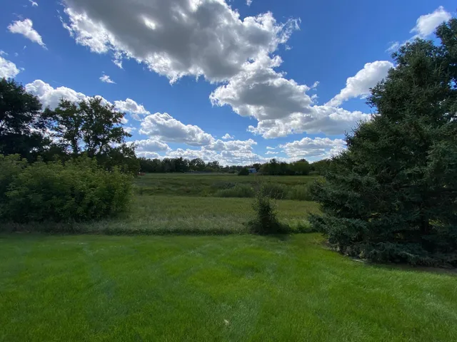 $474,900 | 1740 Bay Oaks Drive, Albert Lea, MN 56007