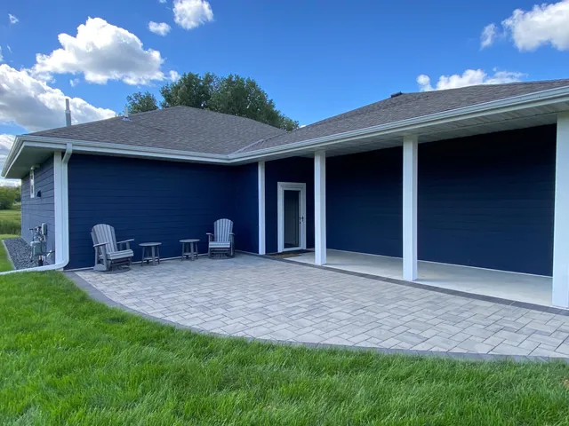$474,900 | 1740 Bay Oaks Drive, Albert Lea, MN 56007