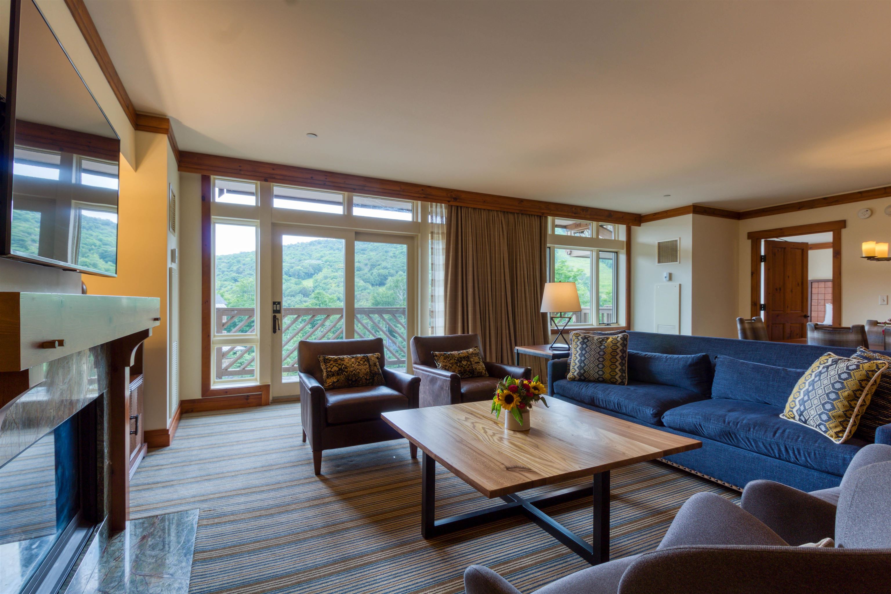 7412 Mountain Road, Unit 42801 Stowe, VT 05672 - Photo 5 of 28