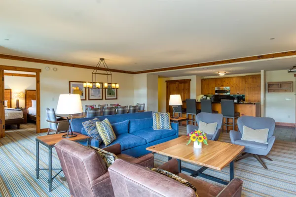 $440,000 | 7412 Mountain Road, Unit 42801, Stowe, VT 05672