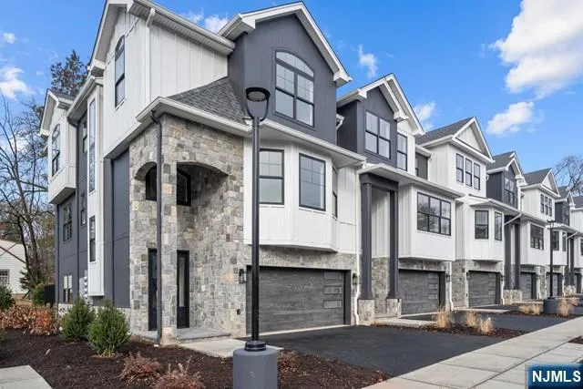 $8,250 | 147 Central Avenue, Unit 17, Old Tappan, NJ 07675