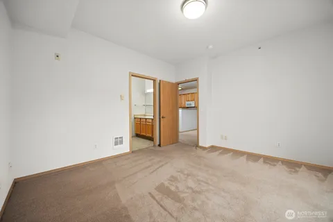 a view of a storage & utility room