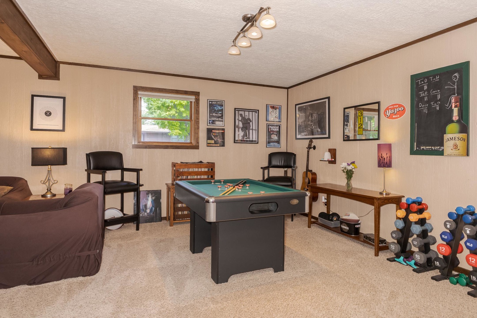 314 North Bone Drive Normal, IL 61761 - Photo 26 of 45 a living room with furniture and a window